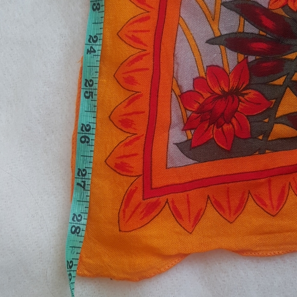 Vintage scarf * 3 for 15 - Picture 2 of 4